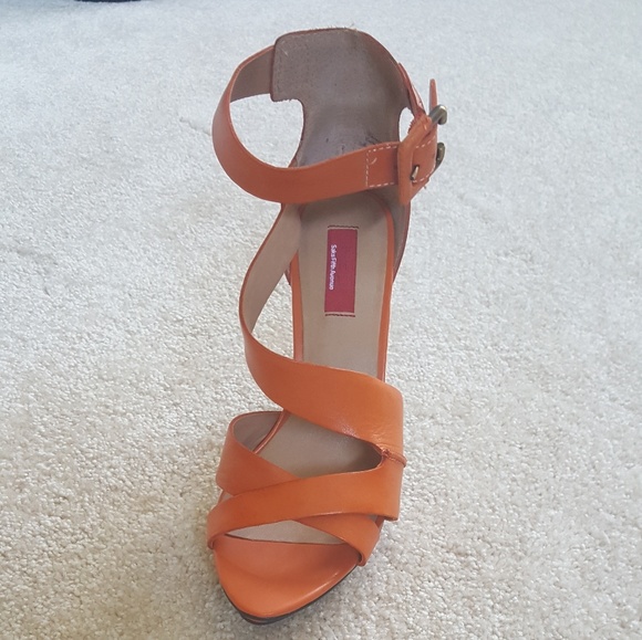 Saks Fifth Avenue | Shoes | Saks Fifth Avenue Heels | Poshmark